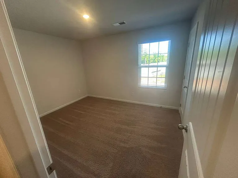 30 Acacia Ct — Photo 29