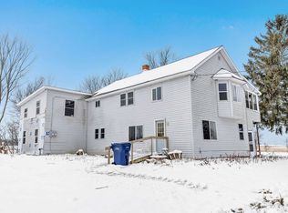 N4098 Rexford Rd, Shiocton, WI 54170