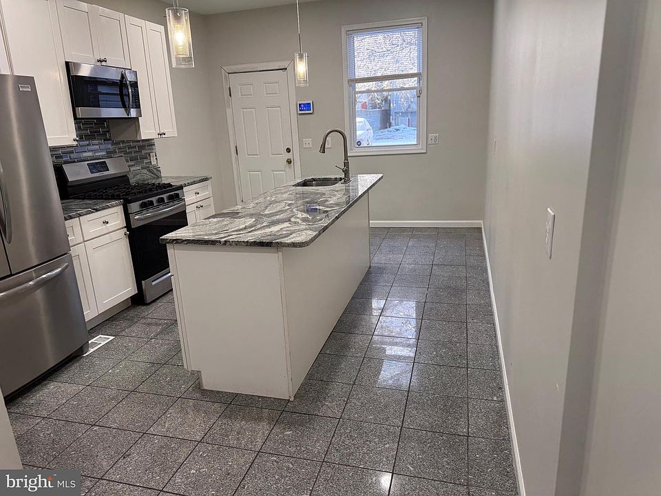 1st image of 1408 Madison Ave #1/2