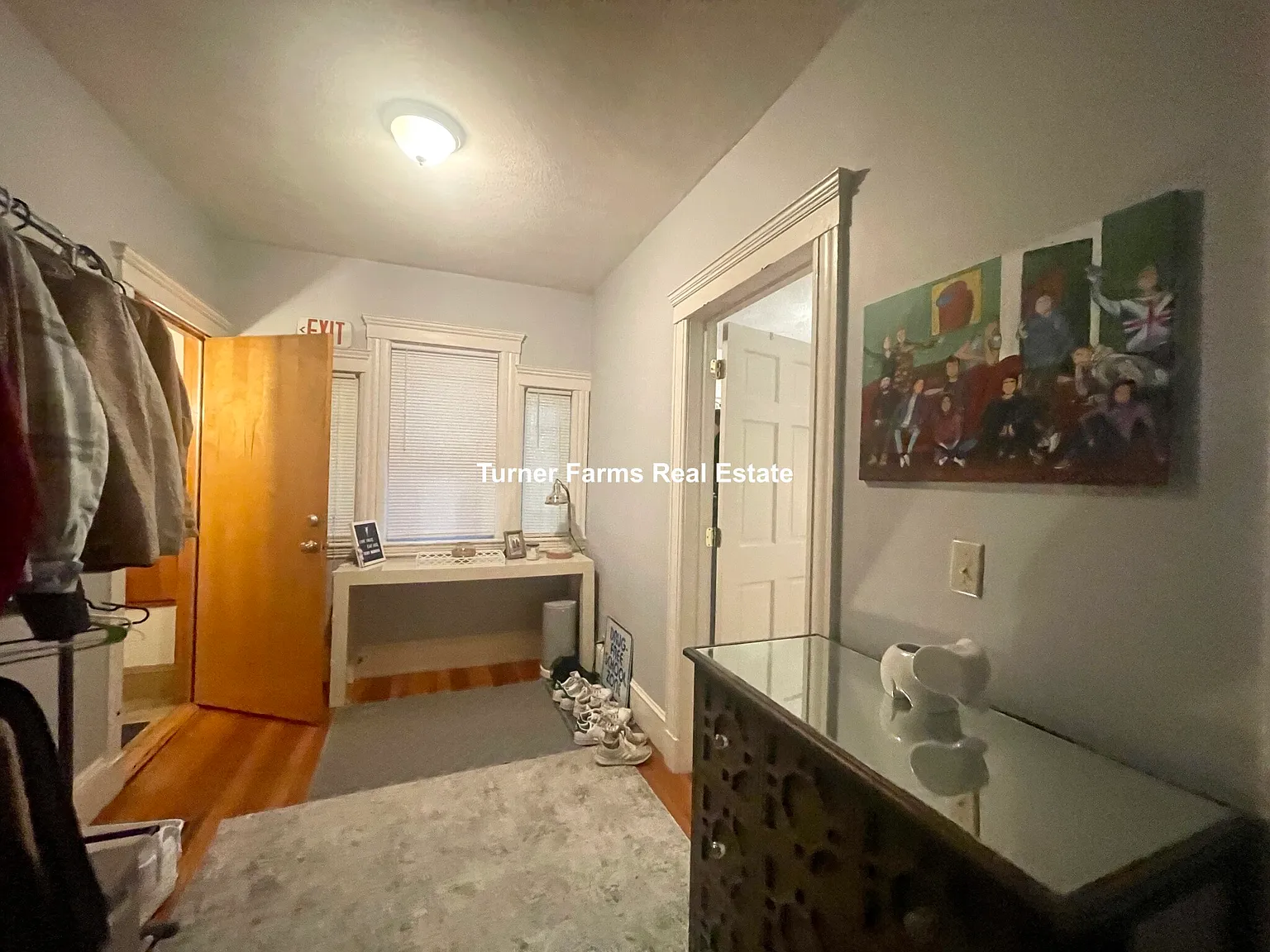 2 bed, 9999 sqft, $3,350 — Photo 2