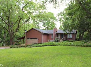 527 Hickory Pl, Forsyth, GA 31029