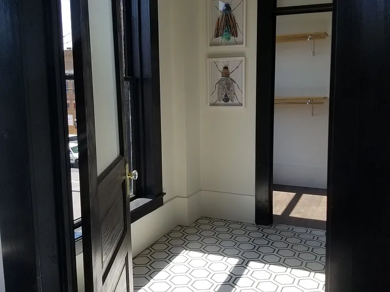 2 bed, 2.0 bath, 1600 sqft, $2,500 — Photo 40
