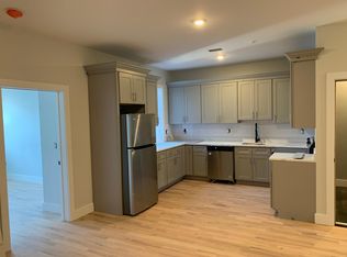 104 Fleming Ave #201, Newark, NJ 07105