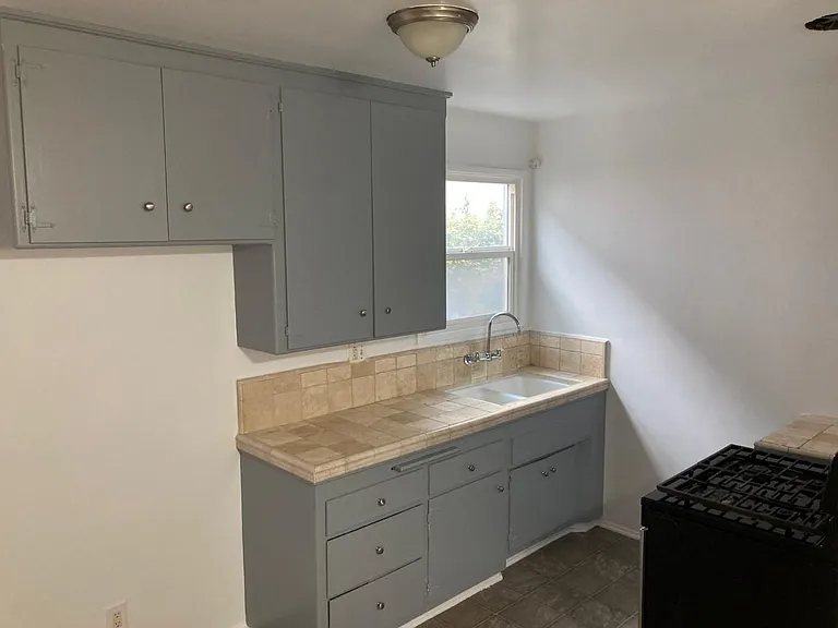 5806 Coldwater Canyon Ave #2 — Photo 9