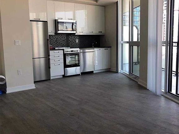 3rd image of 99 John St #1308