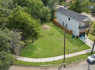 5808 Carlton Garret St, Dallas, TX 75215