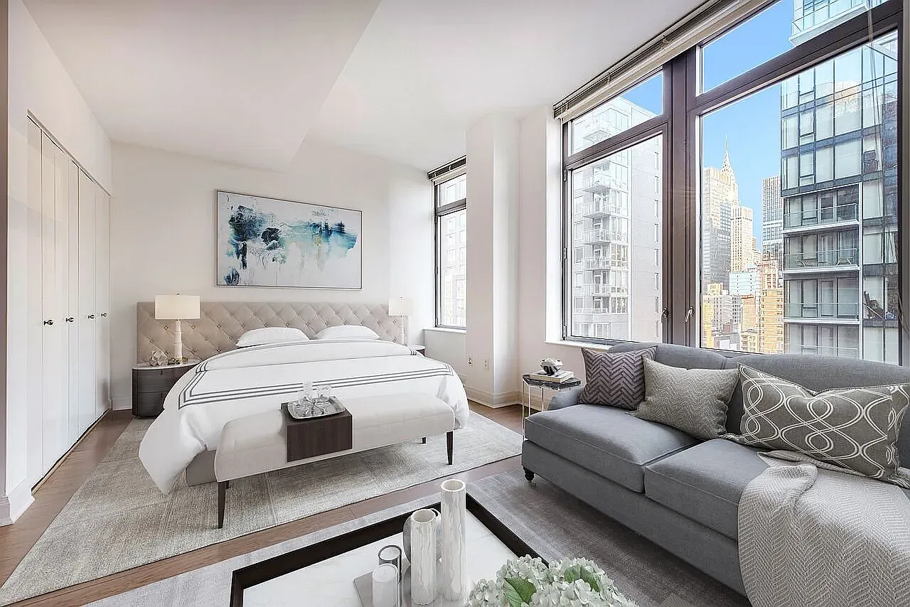 222 East 34th Street — Photo 2