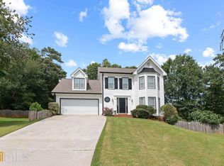 20 Channings Lake Dr, Lawrenceville, GA 30043