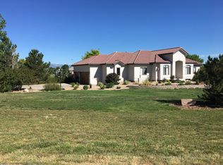 7567 Crestview Dr, Niwot, CO 80504