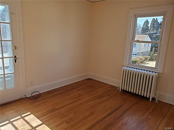 5th image of 721 River St #2
