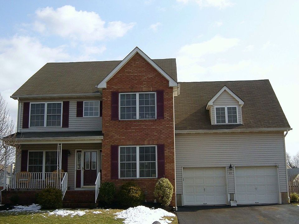 Beautiful Colonial