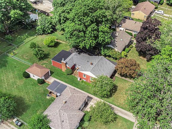 5th image of 1705 Rockne Dr