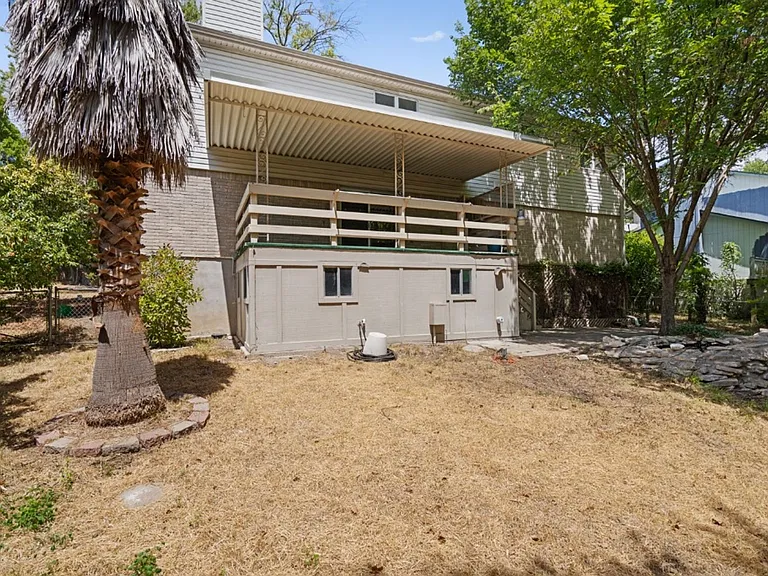11809 Eubank Dr — Photo 35