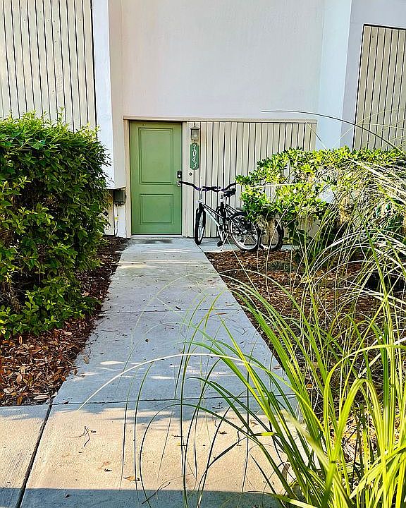 1st image of 42 S Forest Beach Dr APT 3043