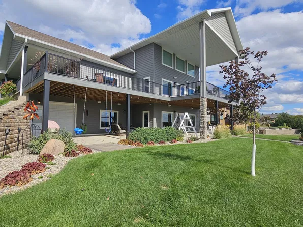 12761 Richmond Ln, Aberdeen, SD 57401