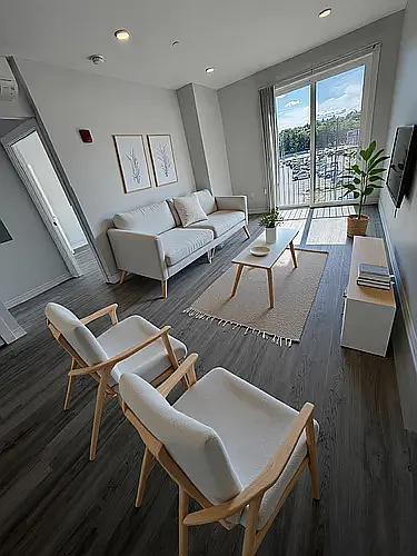 Residences at Sharon Gallery — Photo 45