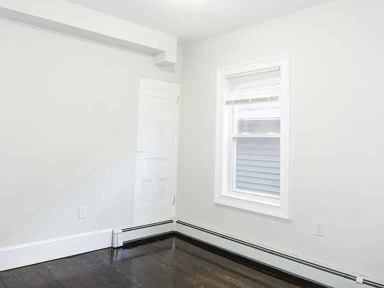 3149 Washington St #1 — Photo 6