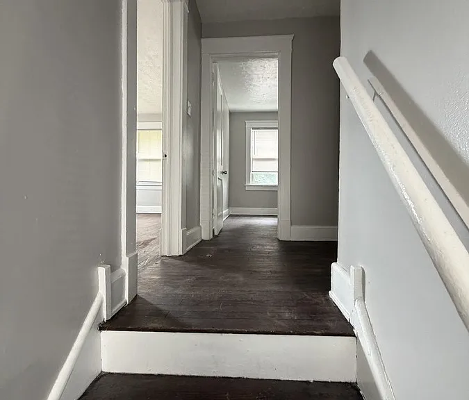 3348 W 100th St #1 — Photo 10