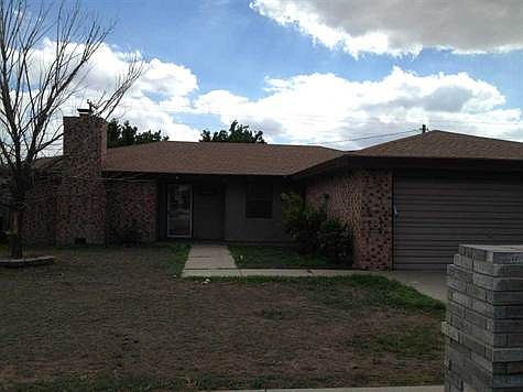 2nd image of 3213 N Northwest Dr