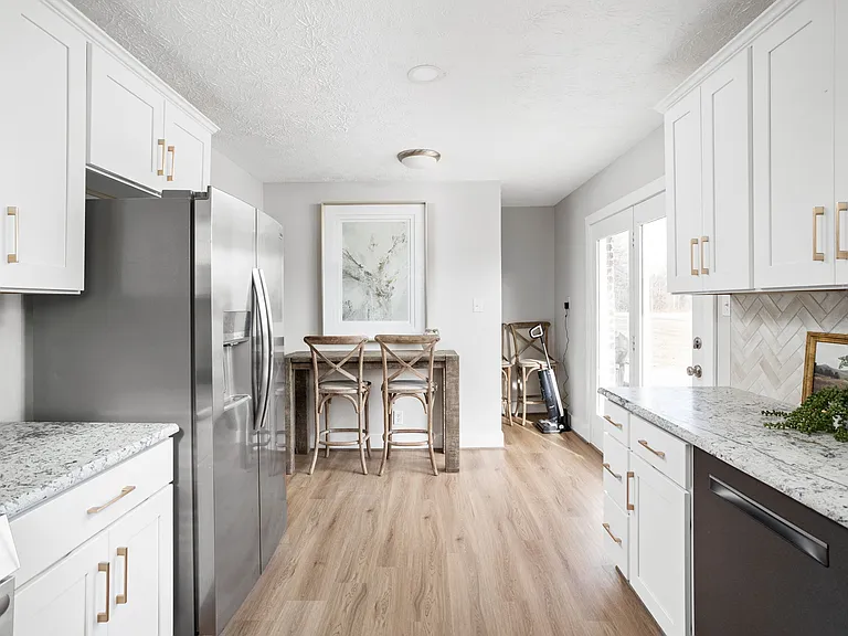 7130 Pin Oak Dr — Photo 15