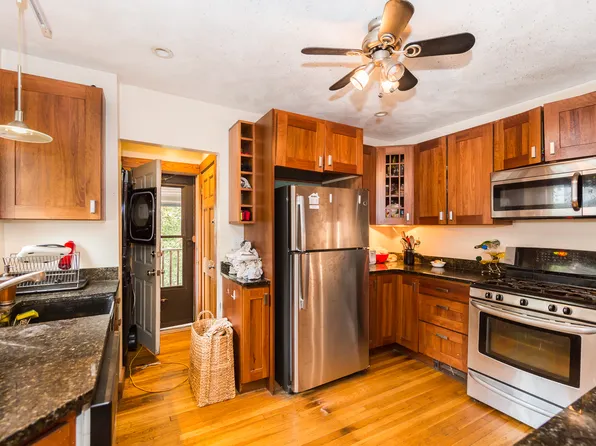 200 Calumet St, Roxbury Crossing, MA