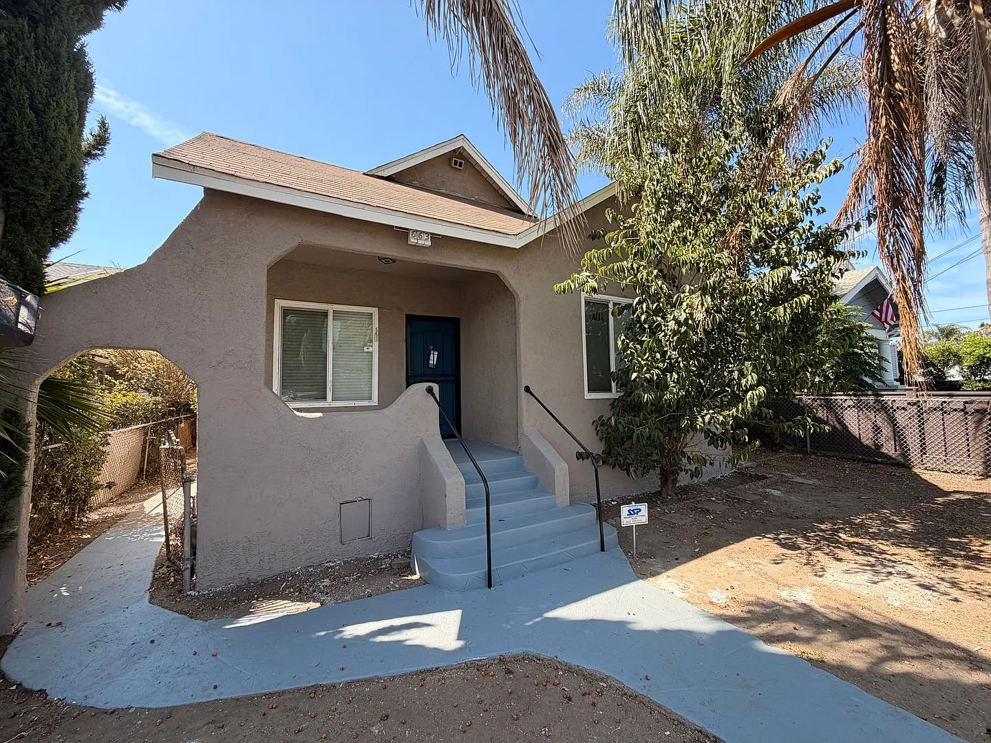 Bright San Pedro Home with Large Backyard — Photo 1
