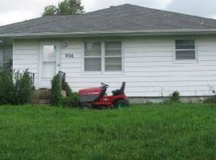 206 W 2nd St, Haverhill, IA 50120