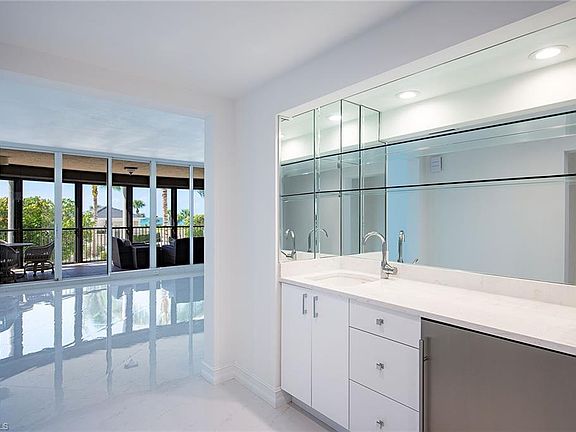 4th image of 8665 Bay Colony Dr APT 202