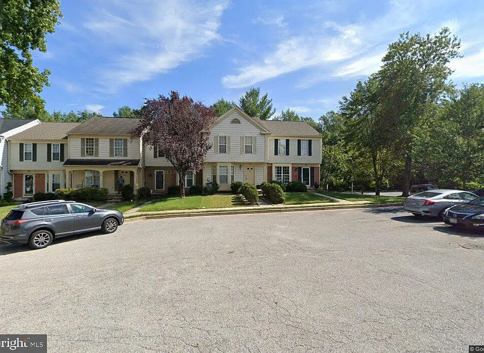 33 Hiddencreek Ct