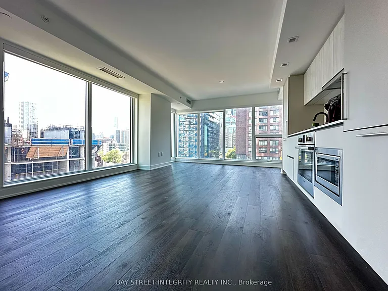 609 Sherbourne St #802 — Photo 14