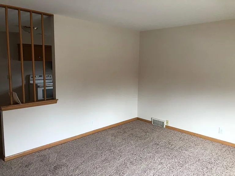 3463 S 79th St #3 — Photo 7
