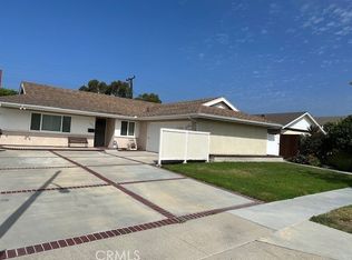 16091 Fantasia Ln, Huntington Beach, CA 92649