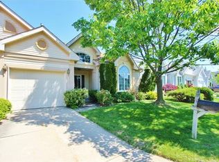 26 Aberdeen Way, Monroe Township, NJ 08831