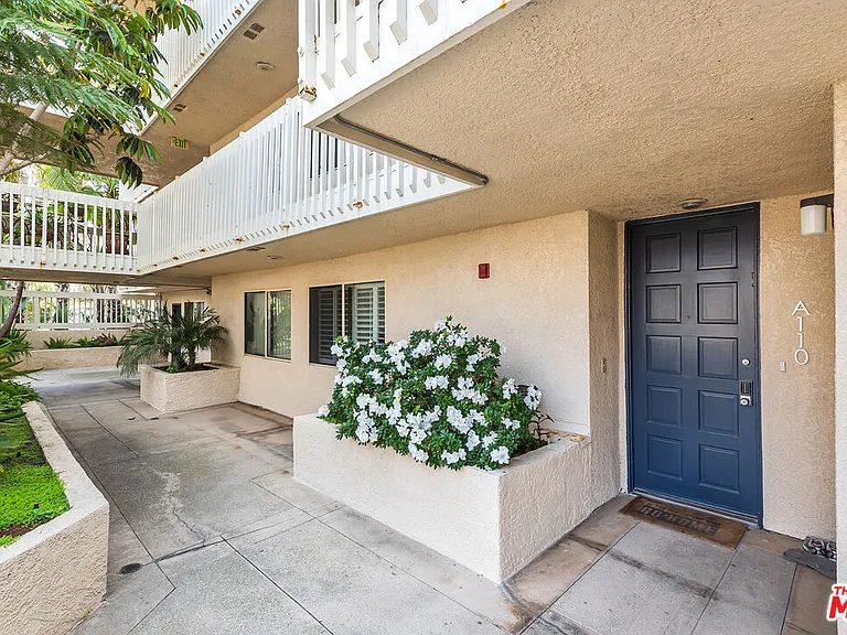7301 Vista Del Mar Ave #A110 — Photo 2