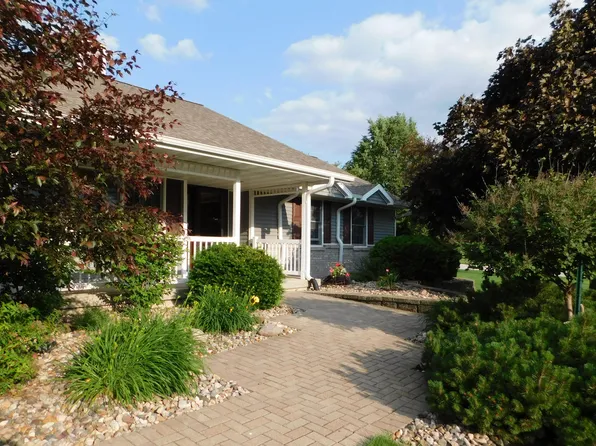 107 SW 8th St, Ogden, IA 50212
