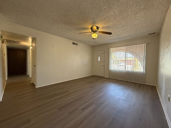 3rd image of 4138 W Campo Bello Dr