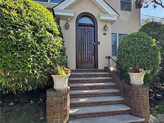 3rd image of 8701 Colonial Rd
