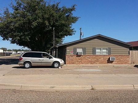 2nd image of 1321 52nd St APT A