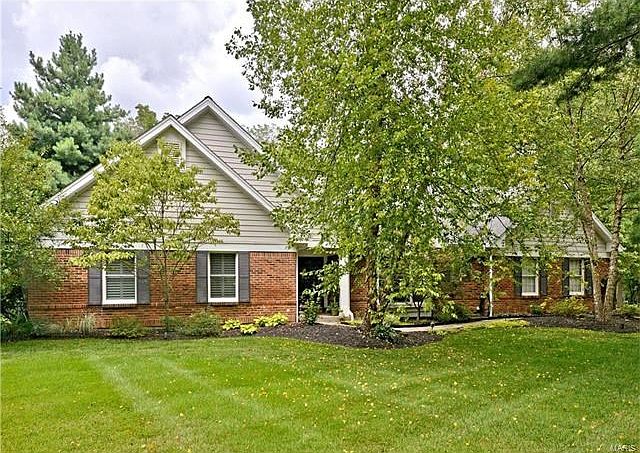 1st image of 221 Jasmin Park Ct