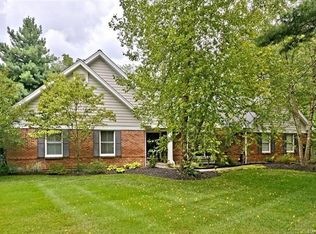 221 Jasmin Park Ct, Ballwin, MO 63021