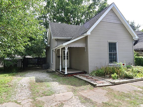 2nd image of 205 Jennison St