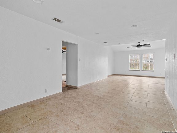3rd image of 5630 BIENVILLE