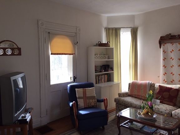 4th image of 507 Gouverneur St