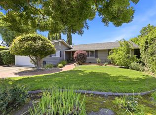 872 W Knickerbocker Dr, Sunnyvale, CA 94087