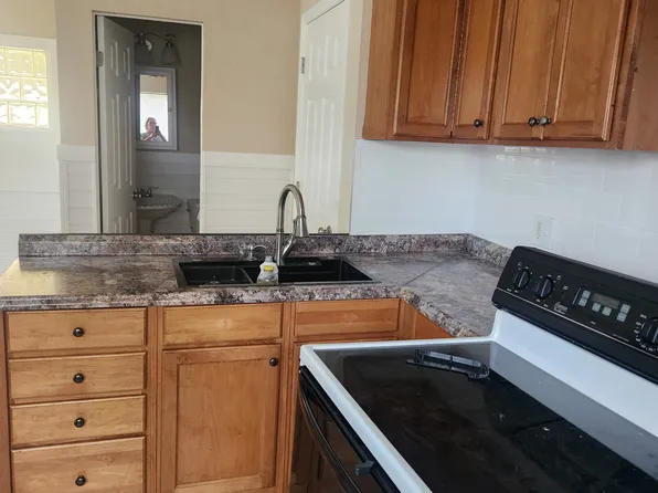 5046 Avery Rd, New Port Richey, FL 34652