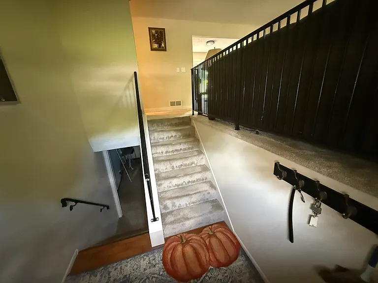 Split Entry way