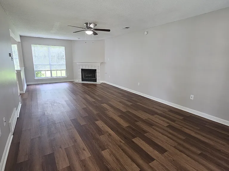 7111 Creekside Dr — Photo 5