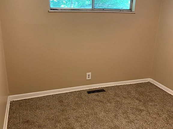 5th image of 3607 Rollins St APT 3607A