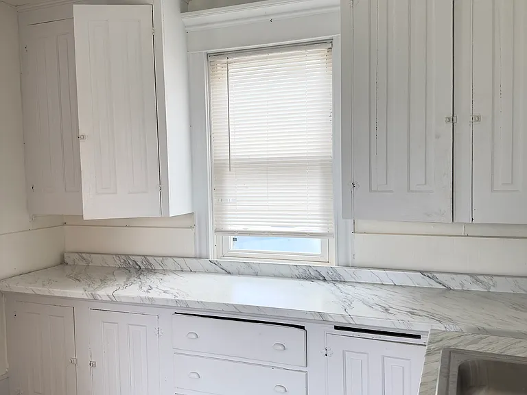 1260 Newport Ave #1 — Photo 8