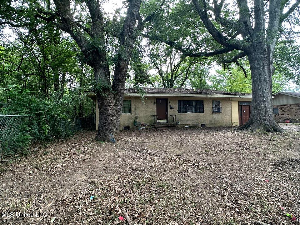 1115 Corinth St, Jackson, MS 39209 Zillow